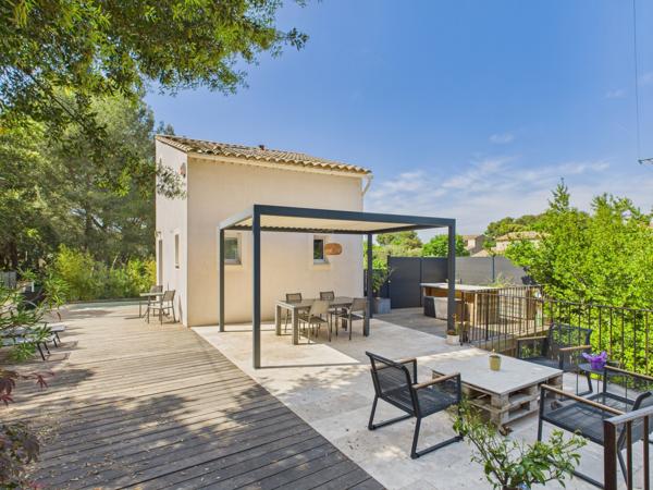 Six-Fours-les-Plages (83140) Villa 138 m² – 4 pièces – Six-Fours-les-Plages (Talian) Une opportunité à ne pas manquer sur le secteur