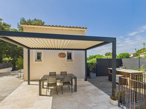 Six-Fours-les-Plages (83140) Villa 138 m² – 4 pièces – Six-Fours-les-Plages (Talian) Une opportunité à ne pas manquer sur le secteur