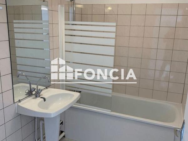 Location Appartement 3 pièces 59.2 m² - 14 RUE DE LA LEGION ETRANGERE Nancy 54000