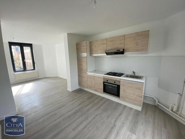 Location appartement Charleville-Mézières (08000) 2 pièces 52.81m²