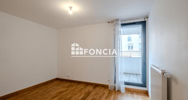 À vendre Appartement 3 pièces 61 m² - Saint-julien-en-genevois 74160