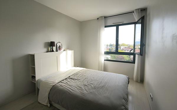 Appartement à vendre    4 pièces • 133,52 m2 Saint-Genis-Pouilly