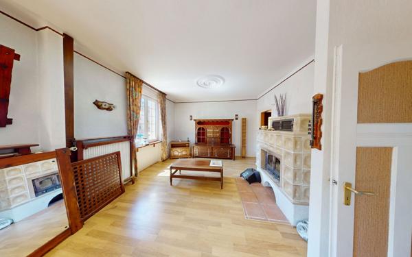 Maison à vendre    6 pièces • 104 m2 Yutz