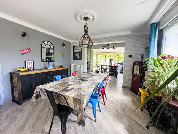 Belle maison avec nombreuses dépendances à Saint Hilaire De Riez