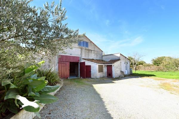 Maison à vendre |  Chassors |  5 pièces | 111 m²