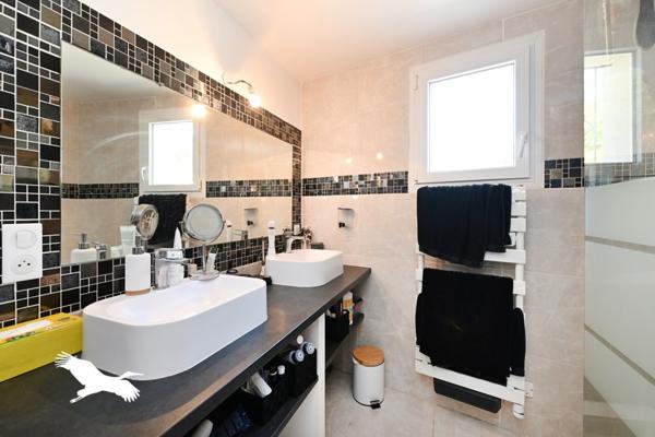 Maison à vendre |  Chassors |  5 pièces | 111 m²