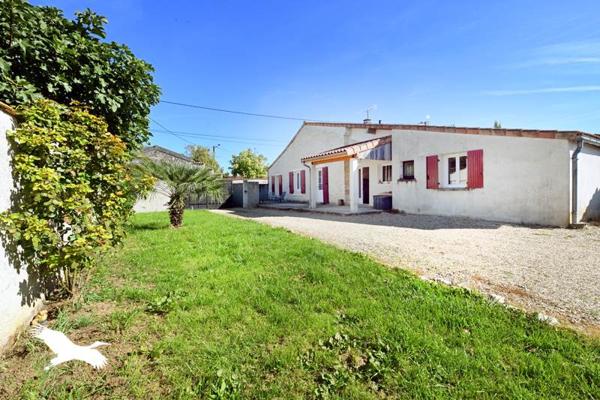 Maison à vendre |  Chassors |  5 pièces | 111 m²