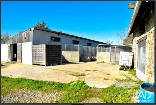 Local d’activité à vendre 131 m² Villiers-Charlemagne