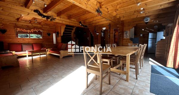 À vendre Maison 8 pièces 189.71 m² - La Léchère 73260