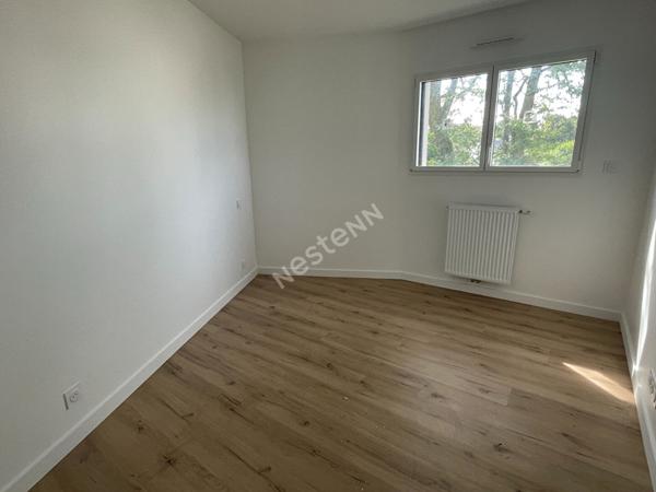 Maison contemporaine à vendre à Elven - 5 chambres et jardin ! Bretagne Sud / Morbihan