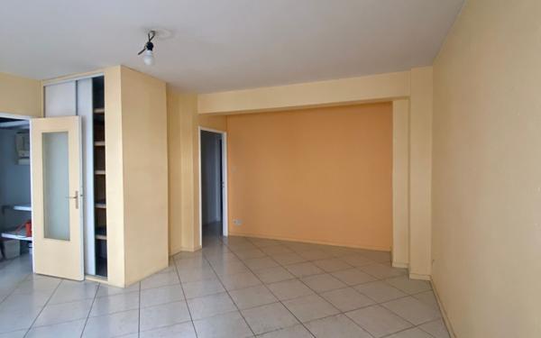 Appartement à louer    2 pièces •  Strasbourg