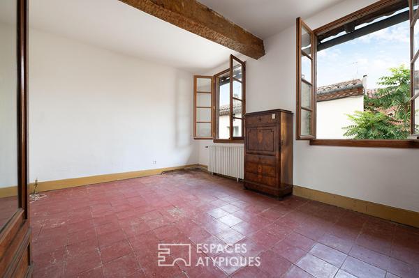 Maison de village avec jardin et garage