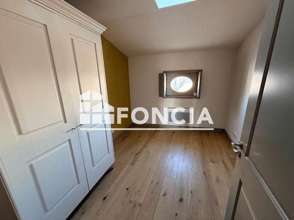 Location Appartement 3 pièces 61.51 m² - 3 RUE DE LA ROTONDE Arles 13200