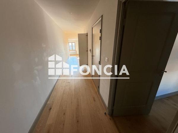 Location Appartement 3 pièces 61.51 m² - 3 RUE DE LA ROTONDE Arles 13200