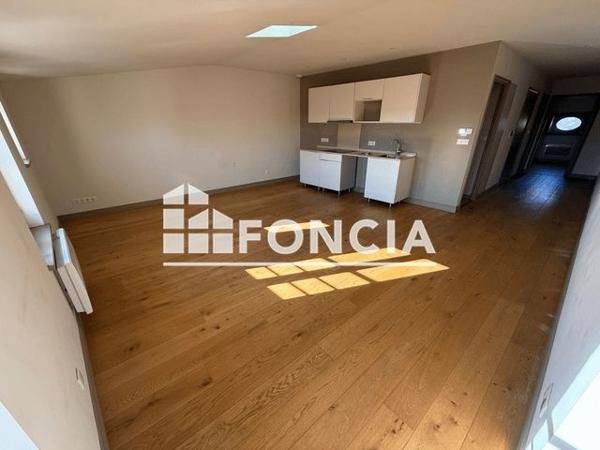Location Appartement 3 pièces 61.51 m² - 3 RUE DE LA ROTONDE Arles 13200