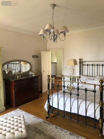 Maison de maître à vendre à Issoudun dans l'Indre (36100), ref : 11813/1465