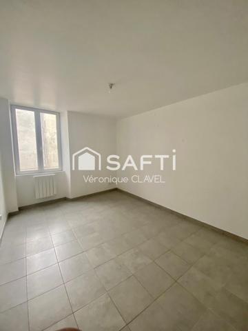 Immeuble de rapport de 308m2 avec cour/jardin, garage + batisse