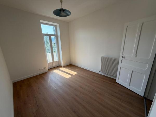 Appartement 1 pièce(s) 27.49 m²