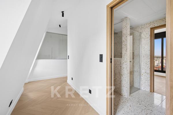 Maison neuve vue Paris