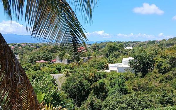 Appartement à vendre    2 pièces • 42,36 m2 Le Gosier