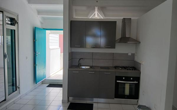 Appartement à vendre    2 pièces • 42,36 m2 Le Gosier