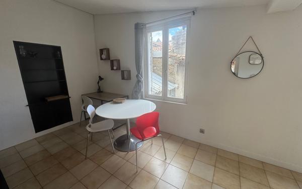 Appartement à louer    2 pièces • 35 m2 Carcassonne