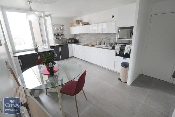 Appartement à louer 1 pièce 9.25m² Élancourt (78990)