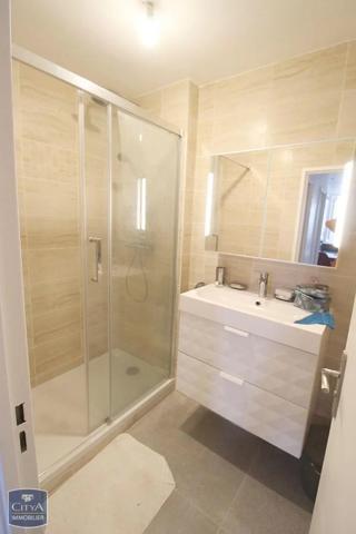 Appartement à louer 1 pièce 9.25m² Élancourt (78990)
