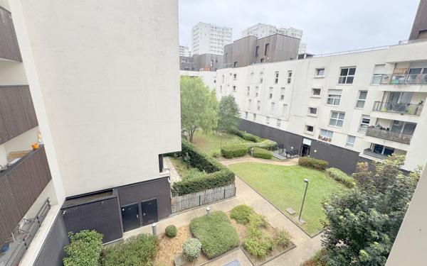 Appartement à vendre    3 pièces •  Bobigny