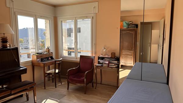 Vente / Appartement T6