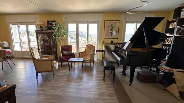 Vente / Appartement T6
