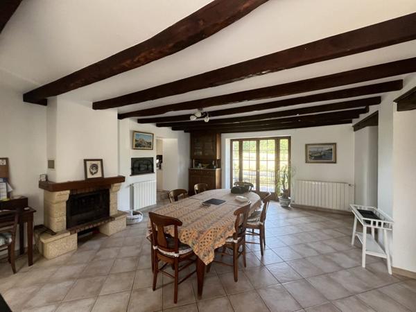 Maison à vendre |  Nontron |  7 pièces | 142 m²