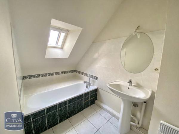 Appartement à louer 3 pièces 56.07m²