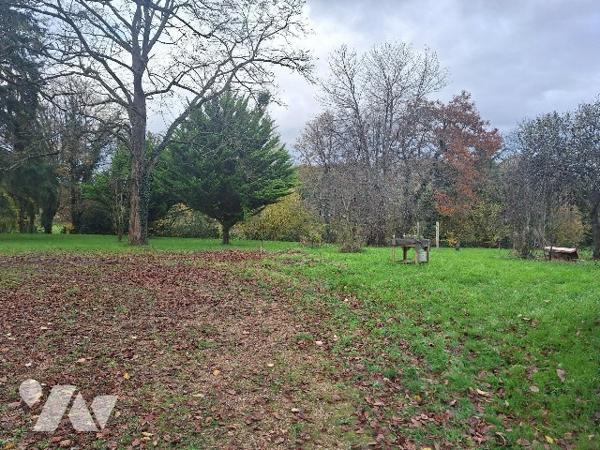 SARGE LES LE MANS /MAISON A LA CAMPAGNE  AU CALME