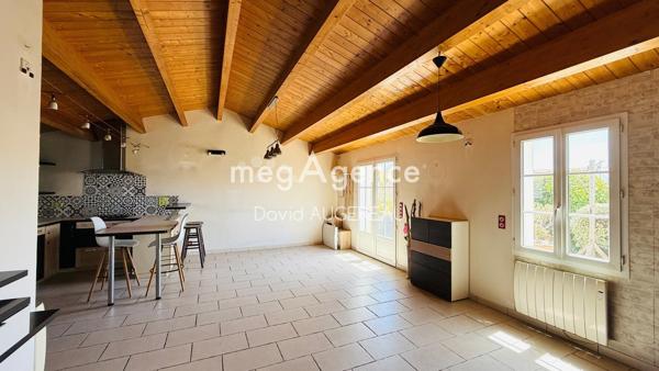 Maison à L' ILE-D'YEU, 85350 - 4 pièces 90m²