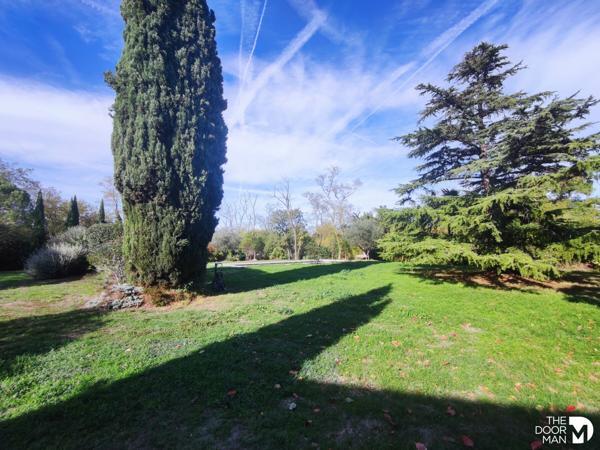 Propriété - À vendre - 302 m² - MURET | The Door Man