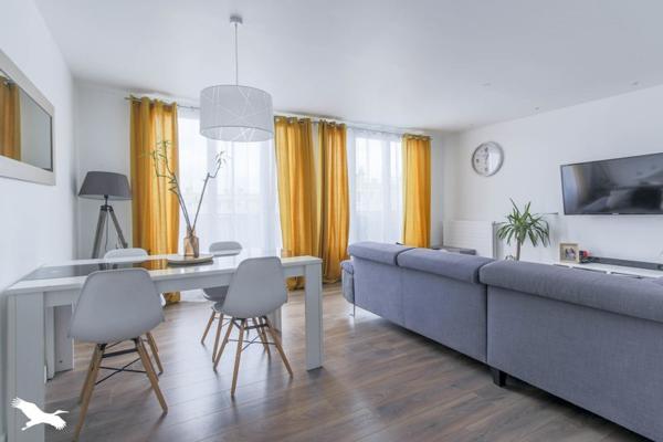 Appartement à vendre |  Les Clayes-sous-Bois |  3 pièces | 70 m²