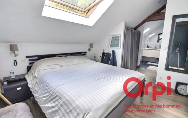 Appartement à vendre    4 pièces •  Montigny-le-Bretonneux