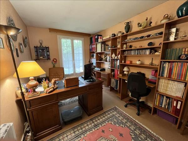 Maison à vendre |  Vauréal |  7 pièces | 190 m²