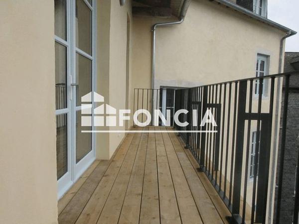 Location Appartement 2 pièces 47.8 m² - 12 PLACE GRAMONT Pau 64000