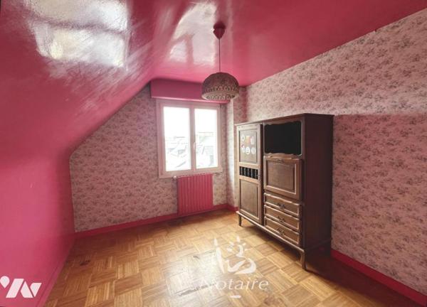 Maison familiale de 132 m² avec jardin clos, à proximité du centre de Plouescat