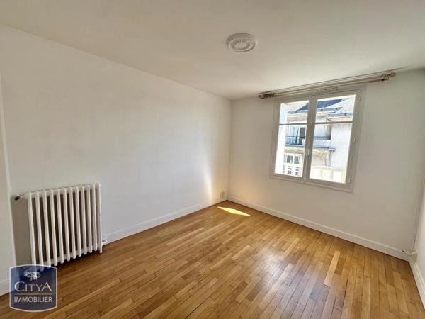 Appartement à louer 2 pièces 41m² Tours (37000)