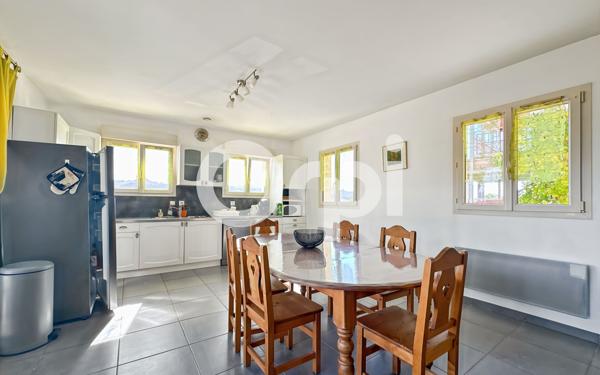 Maison à vendre    5 pièces •  Saint-Alban-Auriolles