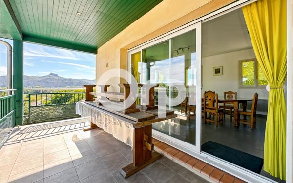 Maison à vendre    5 pièces •  Saint-Alban-Auriolles