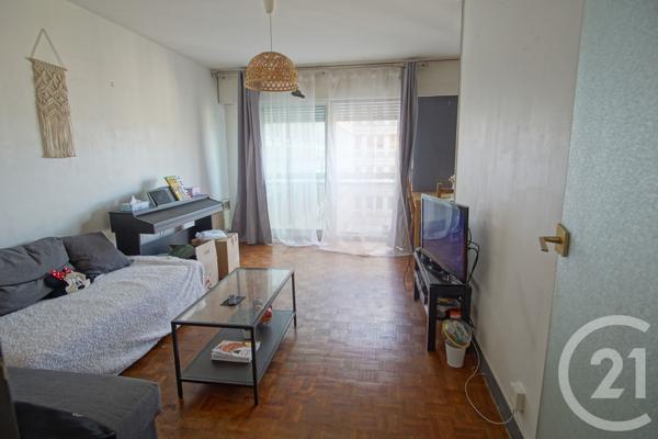 Appartement F2 à vendre  2 pièces - 52,54 m2 CHOISY LE ROI - 94