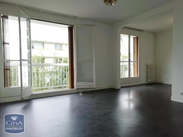 Appartement à louer 4 pièces 88.3m²