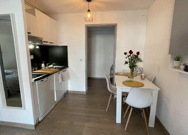 Appartement à louer  1 pièce • 35 m2 La Seyne-sur-Mer