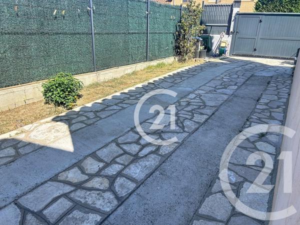 Maison à vendre  3 pièces - 85 m 2   ST CYPRIEN  - 66