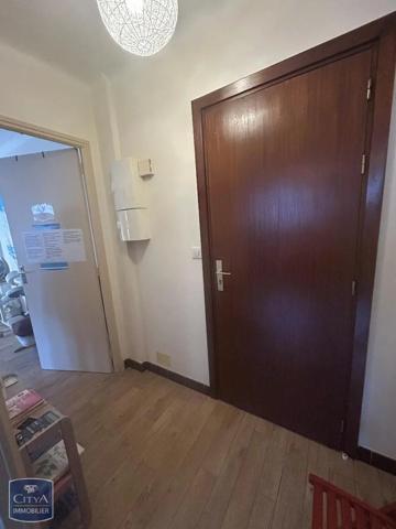 Local professionnel à louer Saint-Raphaël (83700)