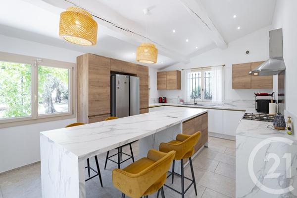 Maison à vendre  5 pièces - 160 m2 LE ROURET - 06